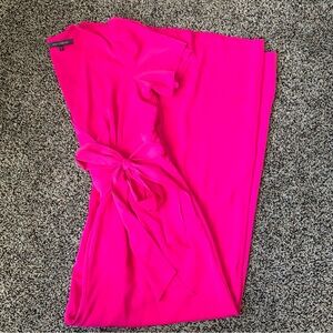 Julia Jordan V-Neck Short Sleeve Wide Leg Pleated Jumpsuit Hot Pink Size 8